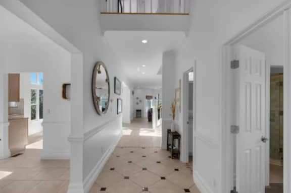 Private Pool - Hot Tub - Gulf Views - Walk to Beach - Chairs included